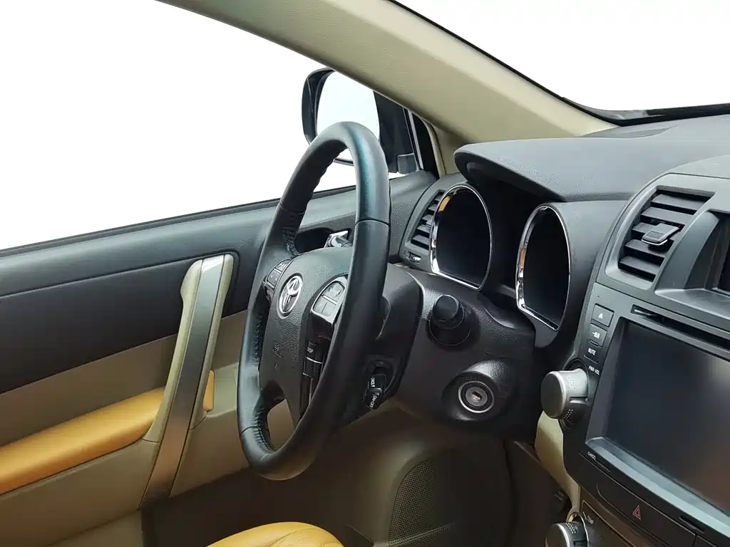 Toyota Highlander 2014 — фото 22