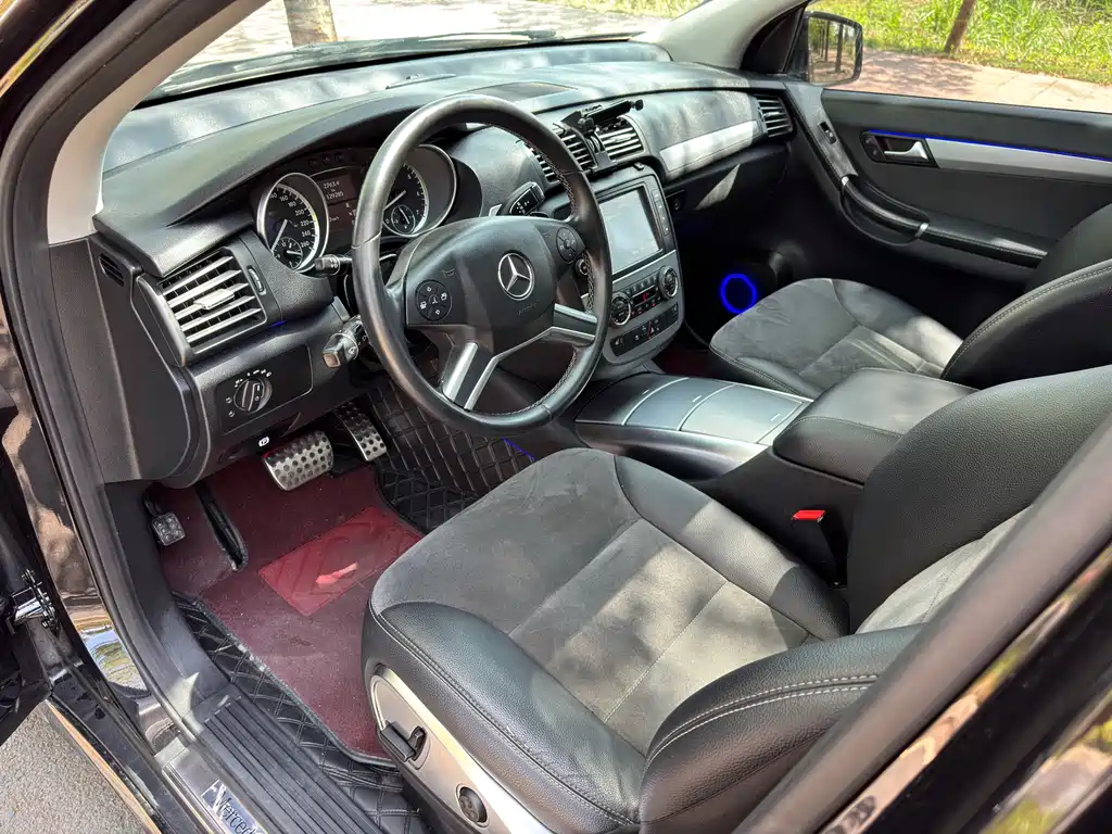 Mercedes-Benz R-Class 2015 — фото 5