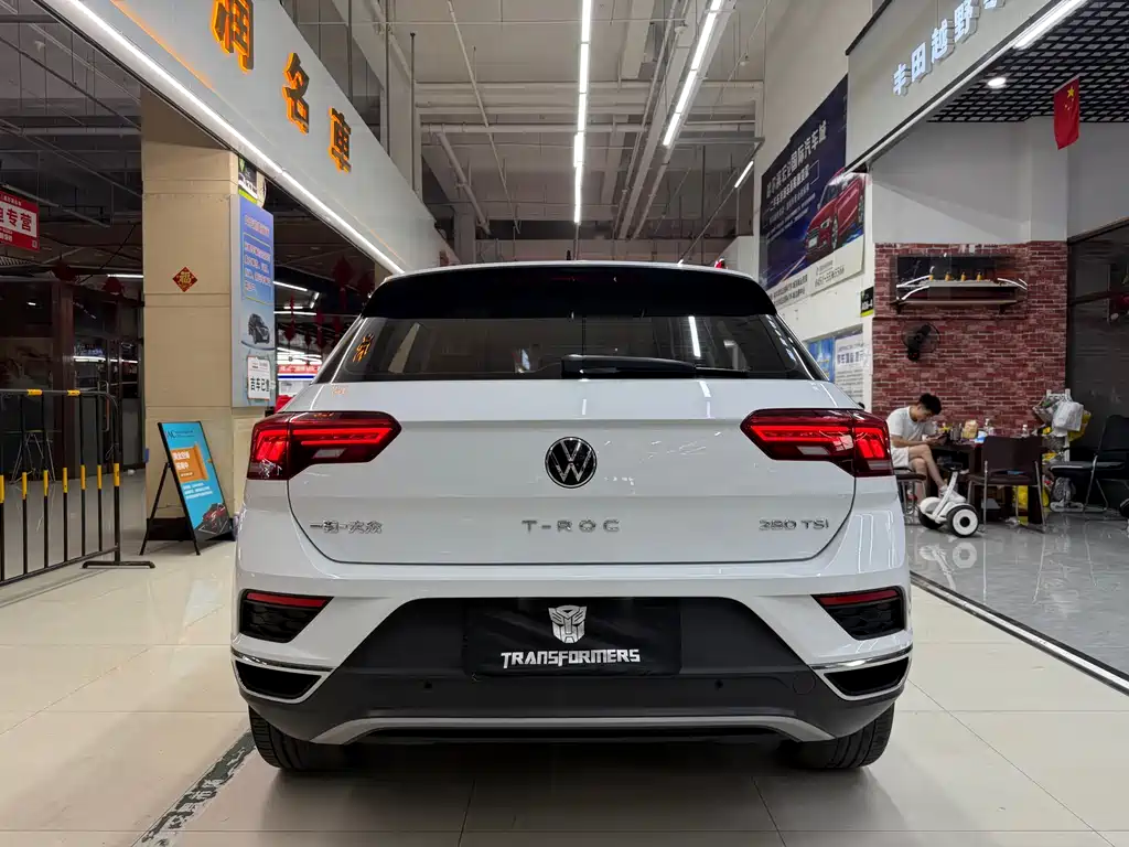 Volkswagen T-Roc 2022 — фото 8
