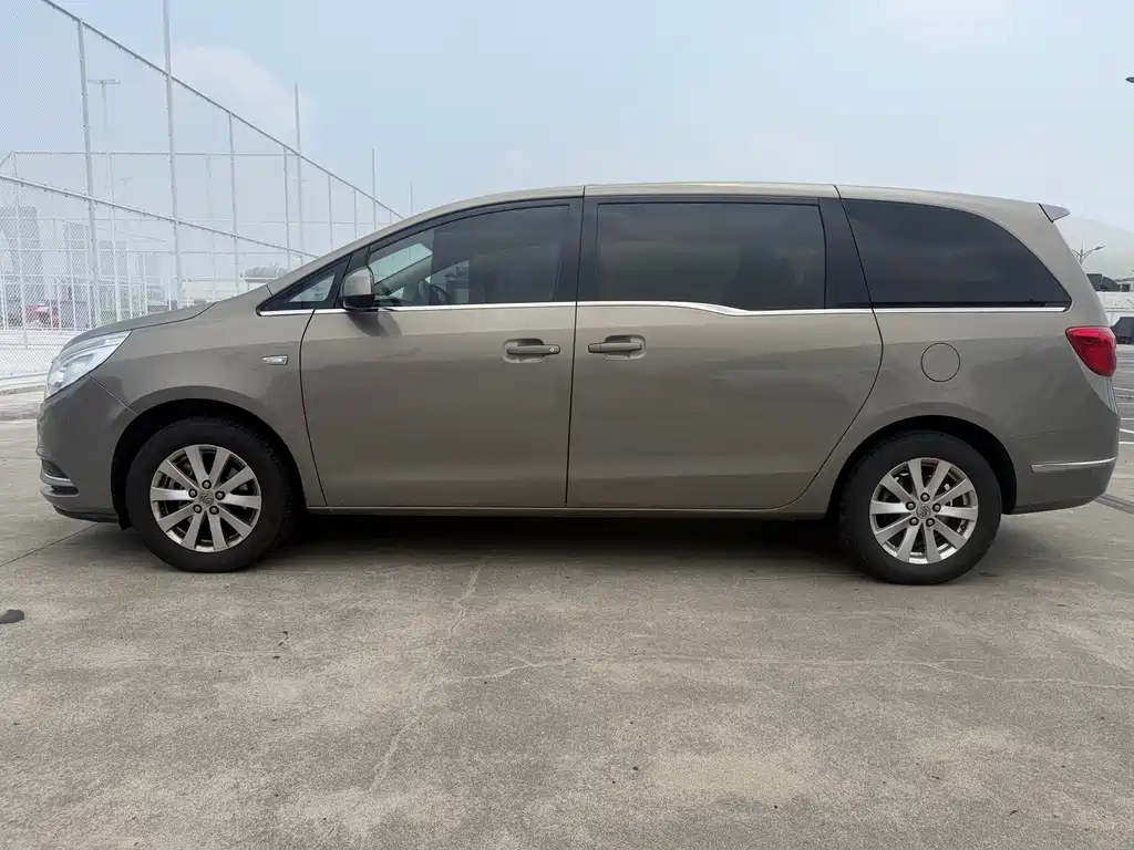 Buick GL8 2018