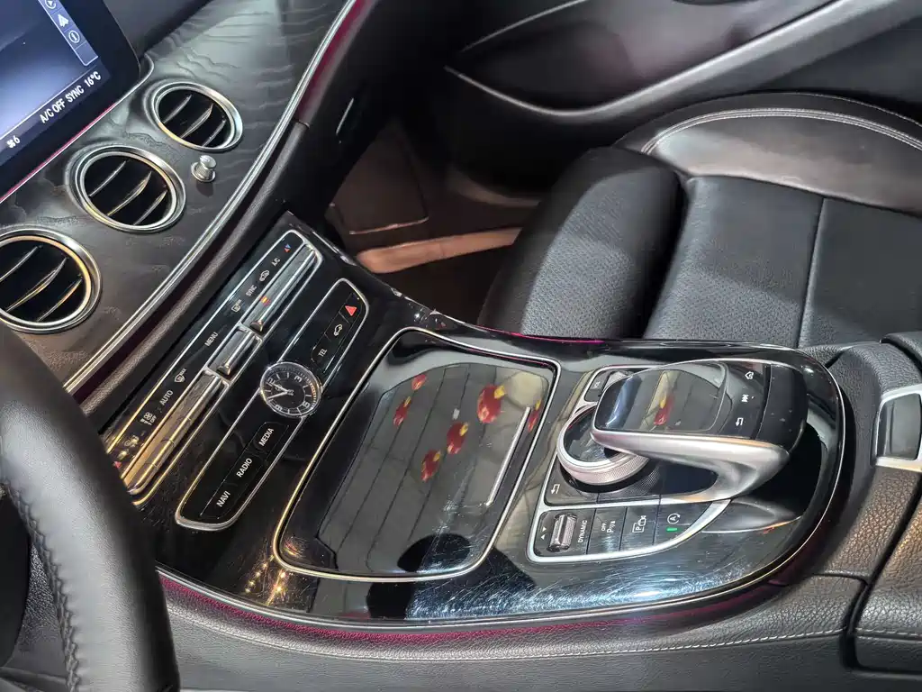 Mercedes-Benz E-Class 2017 — фото 6