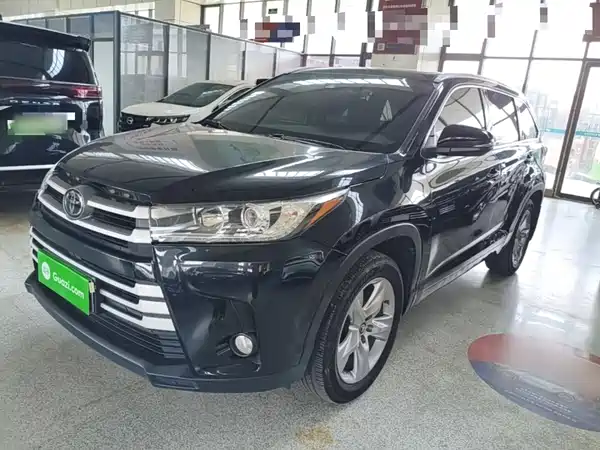 Toyota Highlander 2021