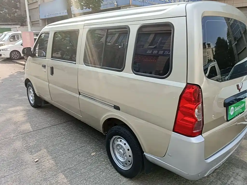 Wuling Rongguang 2014 — фото 5