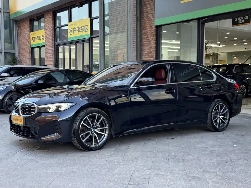 BMW 3 Series 2025