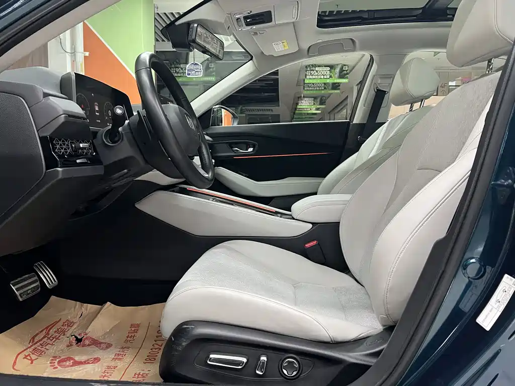 Honda Accord New Energy 2023 — фото 10