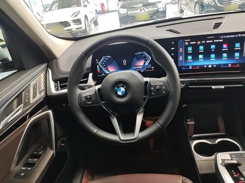 BMW X1 2024 — фото 11