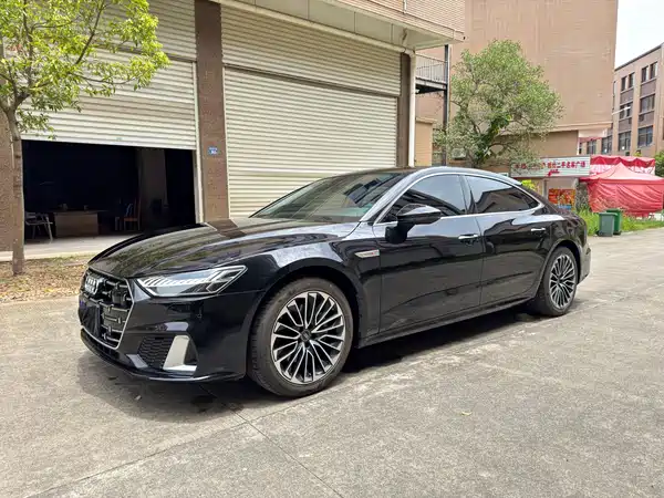 Audi A7L 2025