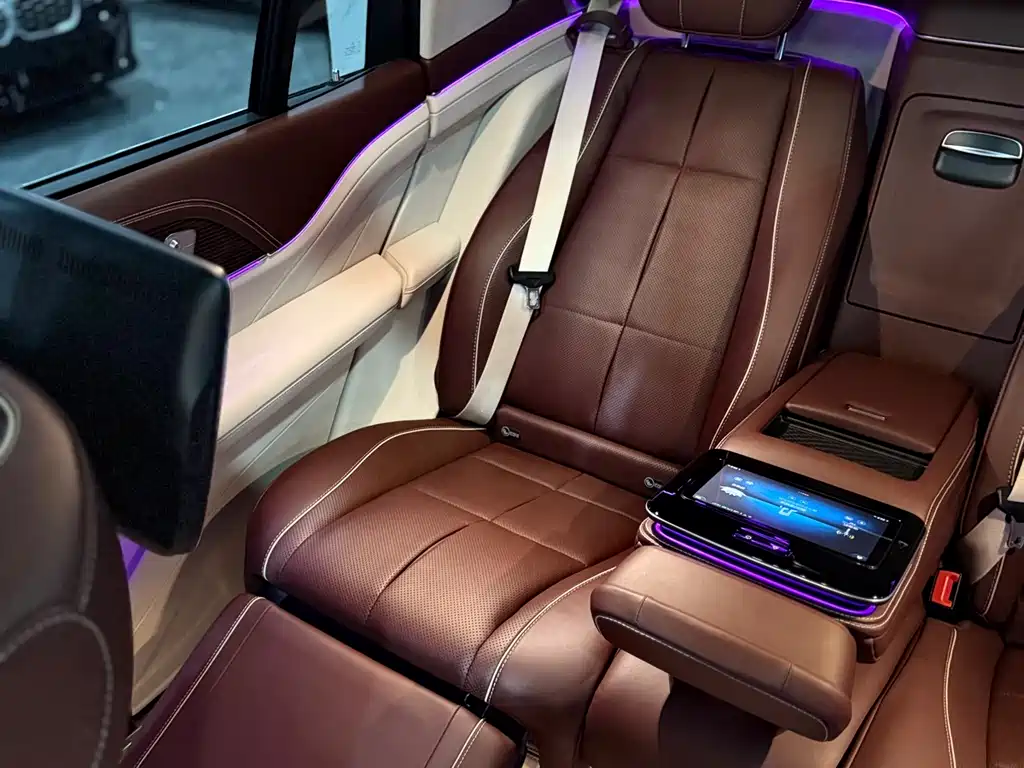 Mercedes-Benz GLS 2023 — фото 8