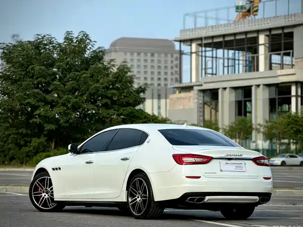 Maserati Quattroporte 2014