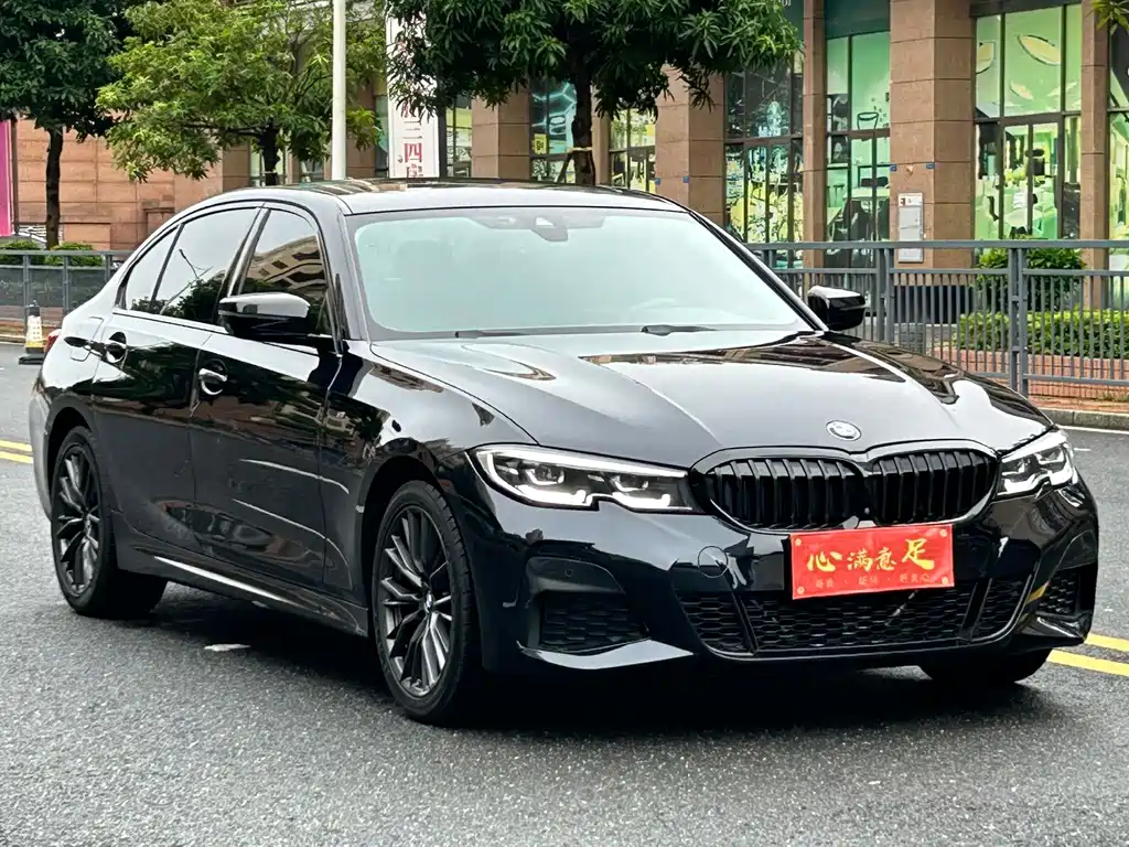 BMW 3 Series 2021
