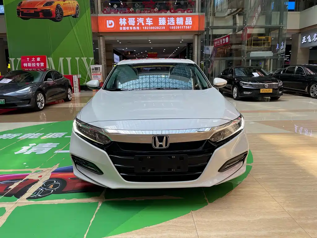 Honda Accord 2019 — фото 3