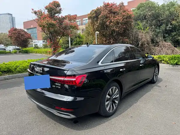 Audi A6L 2023