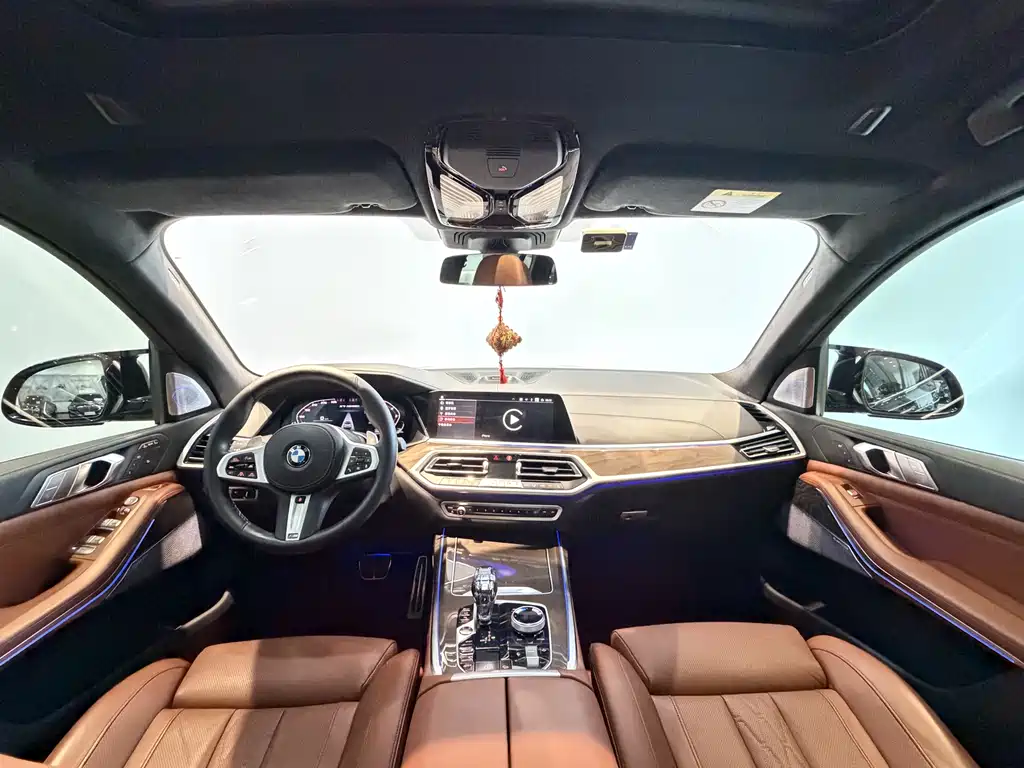 BMW X7 2022 — фото 16