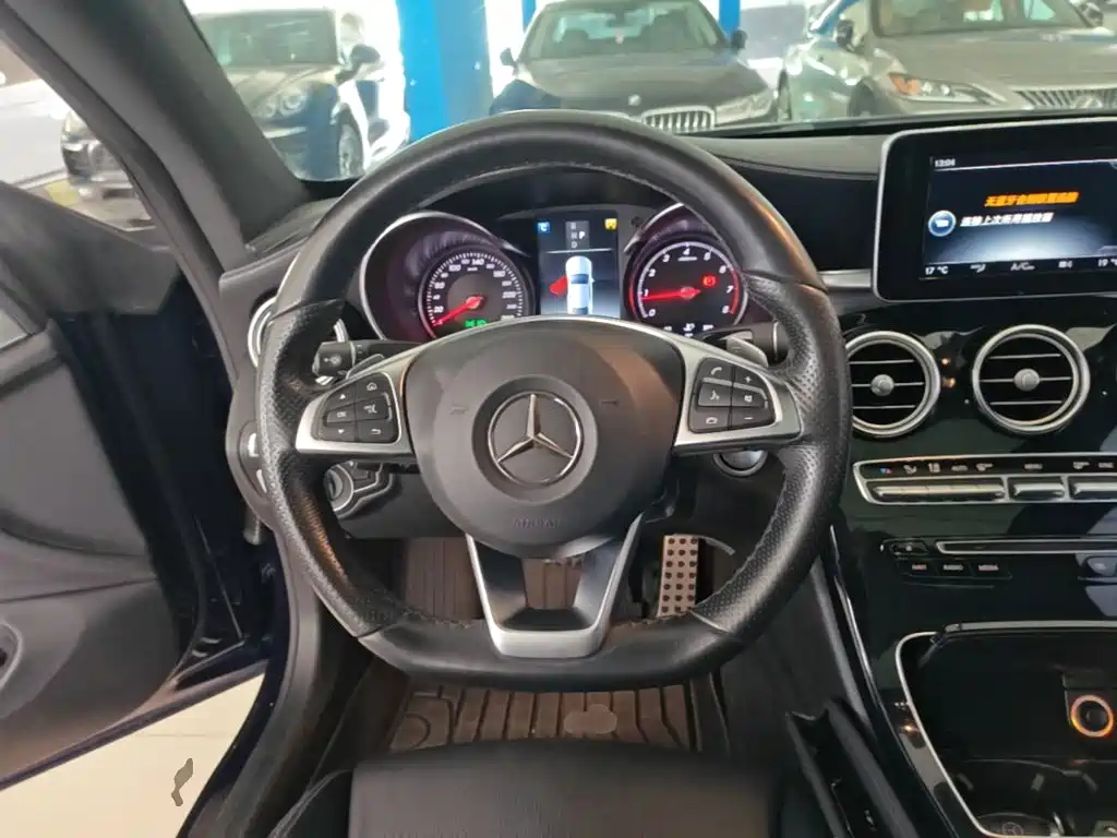 Mercedes-Benz C-Class 2017 — фото 11