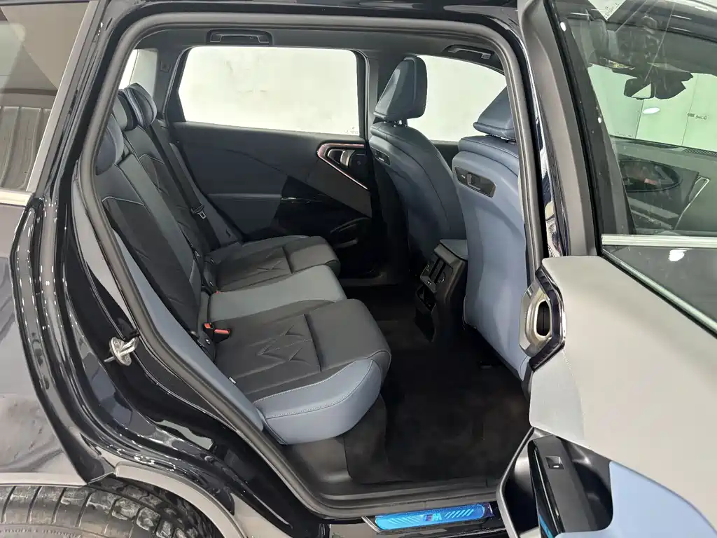 BMW X3 2025 — фото 24