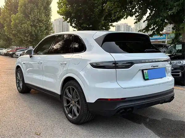 Porsche Cayenne New Energy 2023