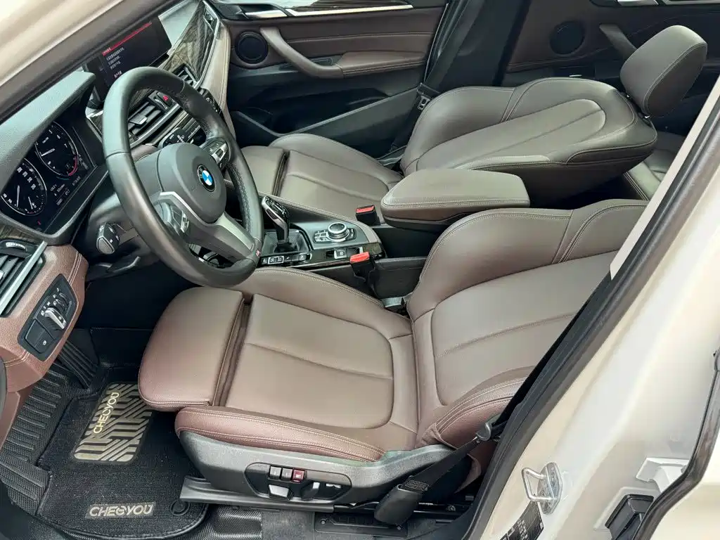 BMW X1 2020 — фото 21