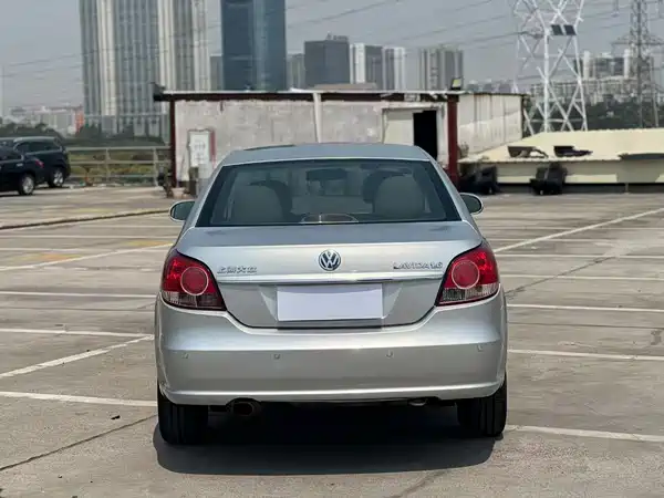 Volkswagen Lavida 2010