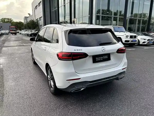 Mercedes-Benz B-Class 2020