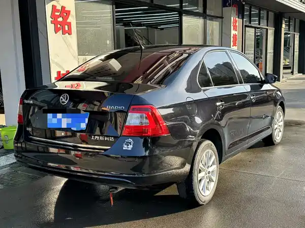 Skoda Rapid 2016