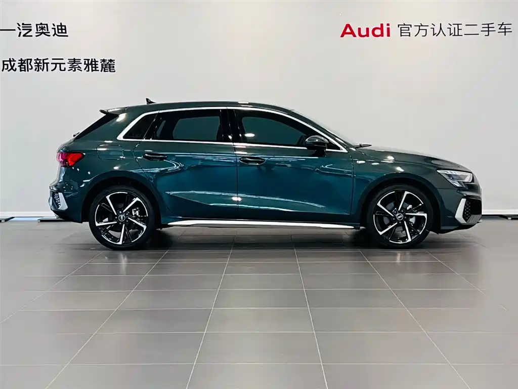 Audi A3 2022 — фото 3