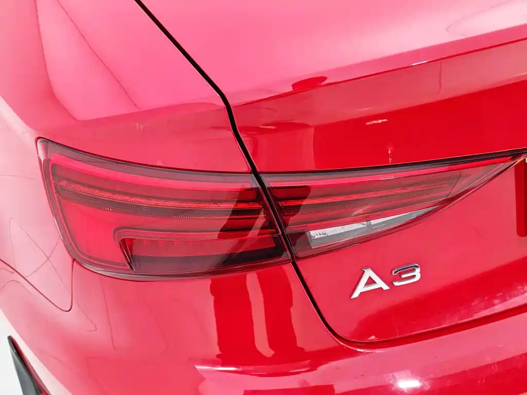 Audi A3 2020 — фото 13
