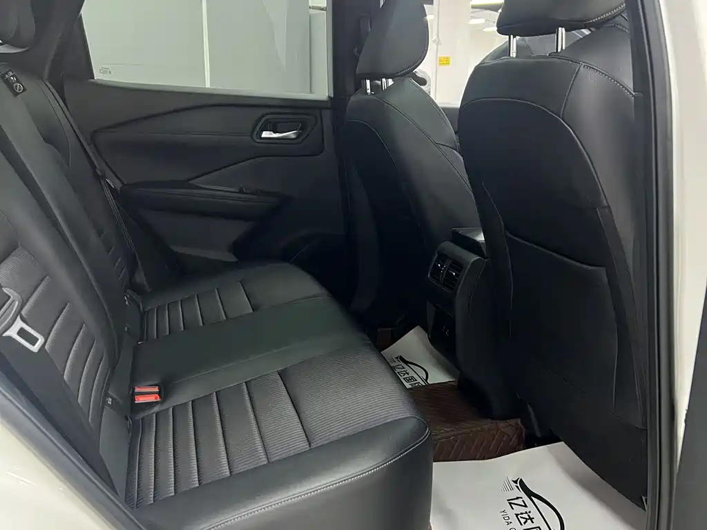 Nissan Qashqai 2023 — фото 19