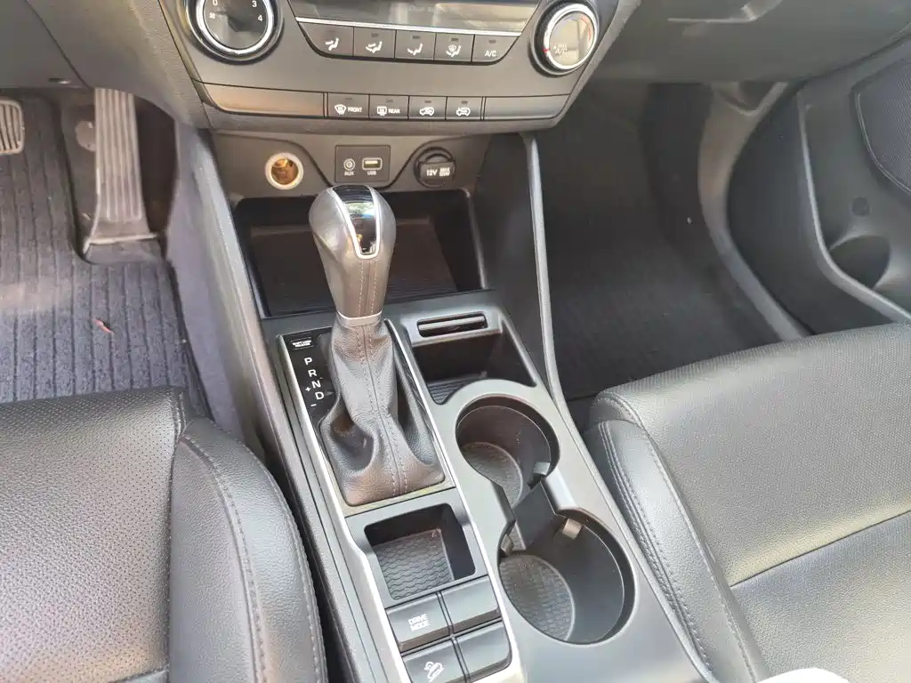 Hyundai Tucson 2016 — фото 13