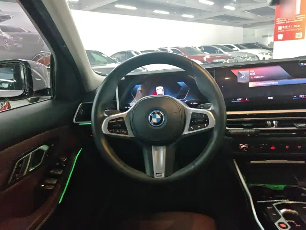 BMW i3 2022 — фото 11
