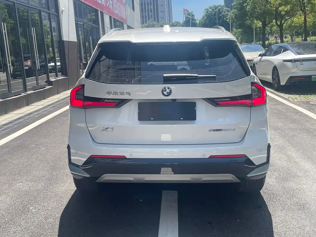 BMW X1 2023 — фото 15