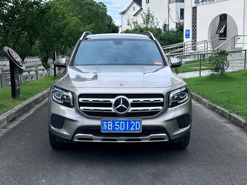 Mercedes-Benz GLB 2020