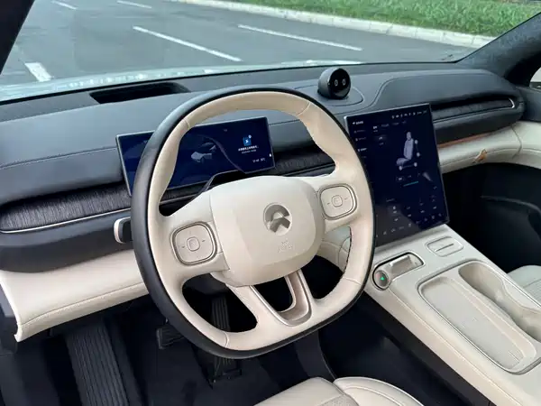 NIO ES6 2024