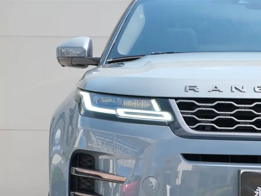 Land Rover Evoque 2020 — фото 18