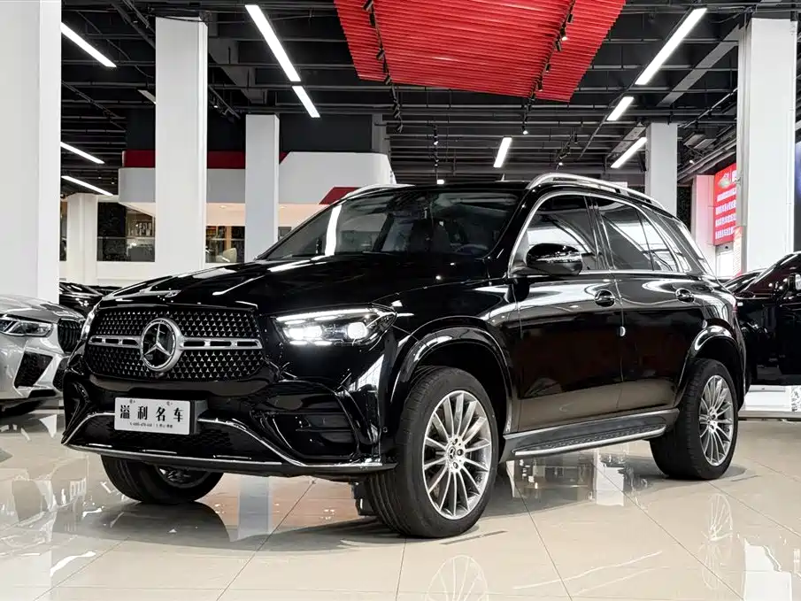 Mercedes-Benz GLE 2024 — фото 1