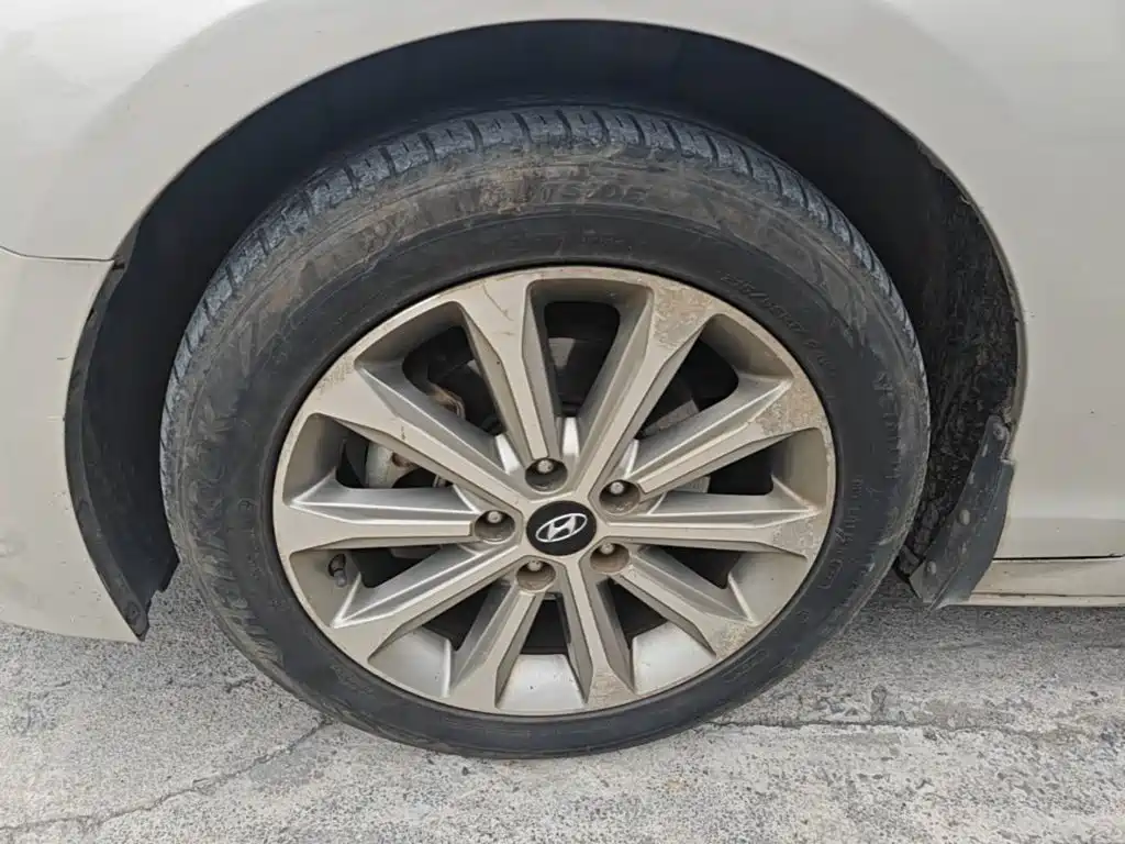 Hyundai Sonata 2015 — фото 23