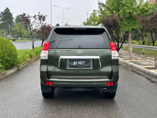 Toyota Prado 2012