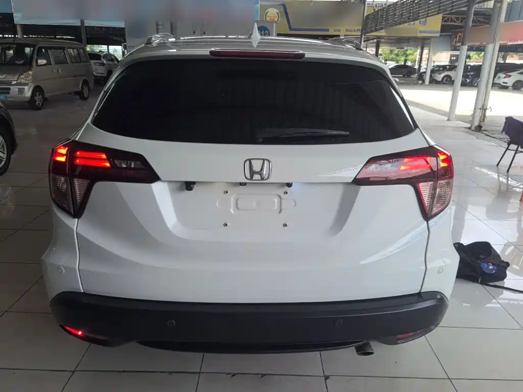 Honda Vezel 2016 — фото 6