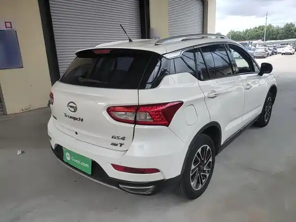 GAC Trumpchi GS4 2016