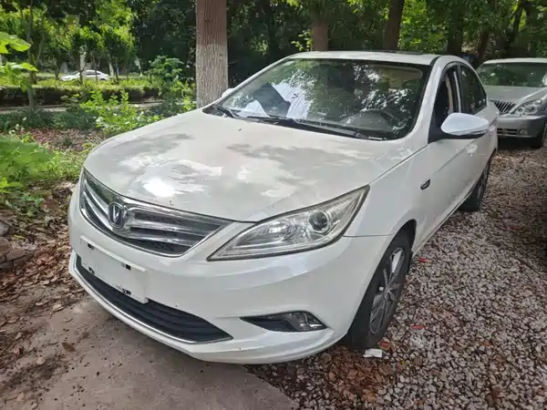 Changan Eado 2015