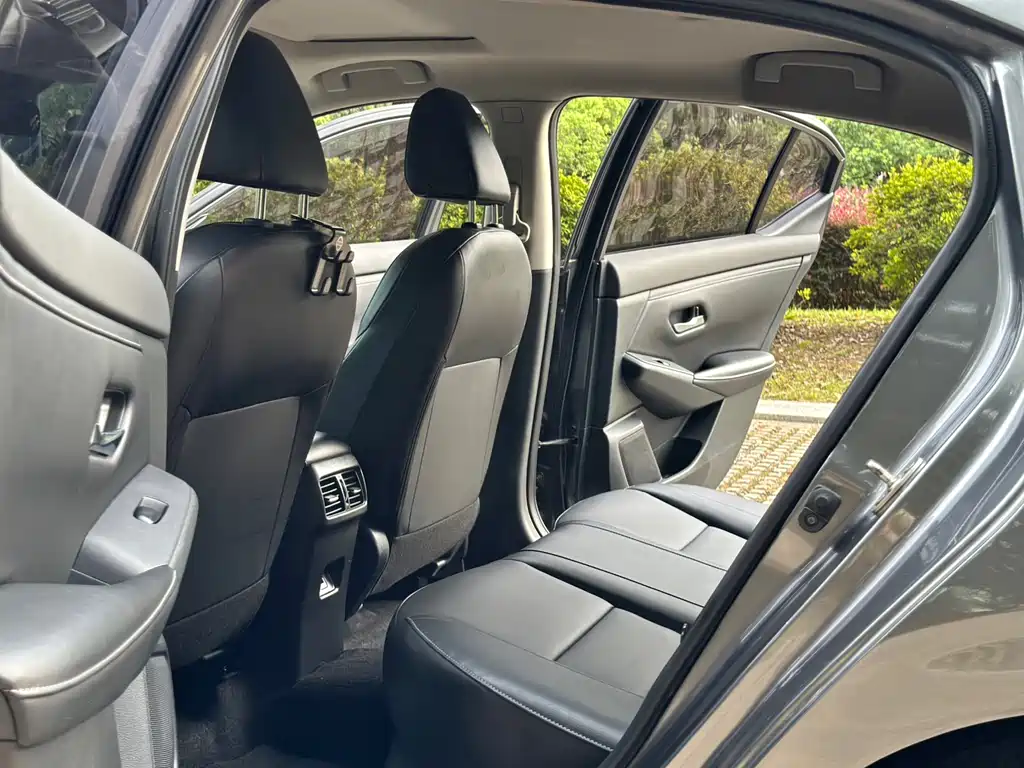 Nissan Sylphy 2022 — фото 12