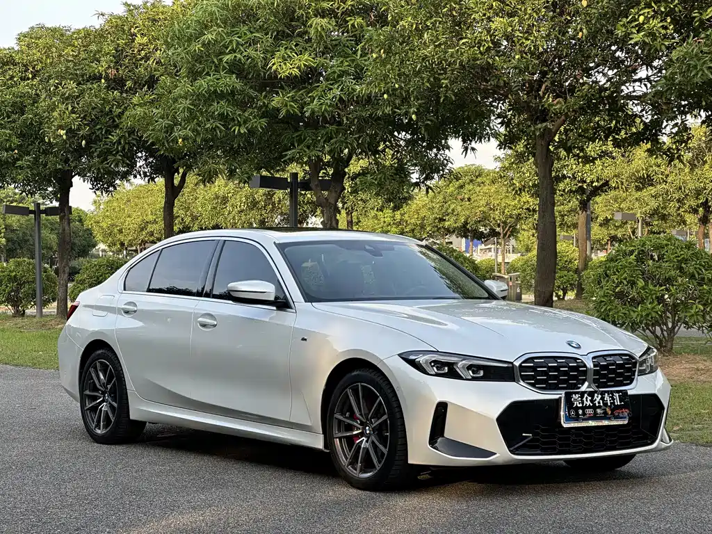 BMW 3 Series 2023