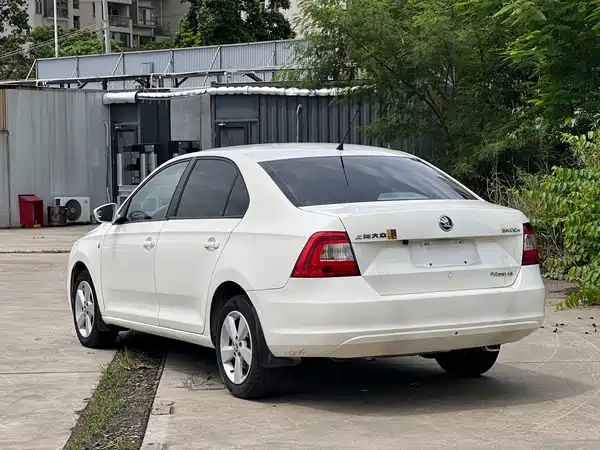Skoda Rapid 2014