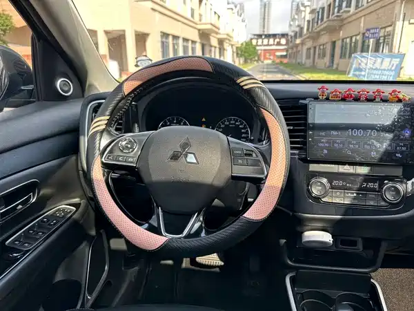 Mitsubishi Outlander 2019