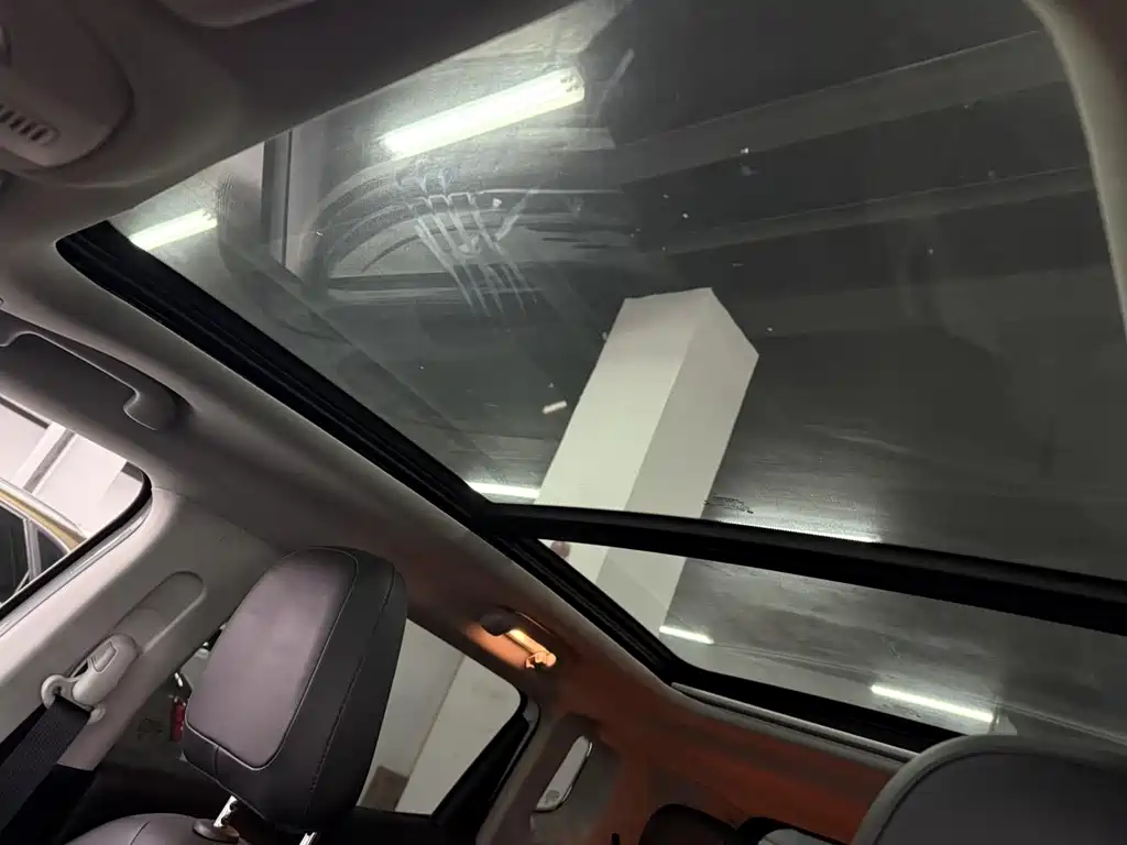 Jeep Compass 2019 — фото 14