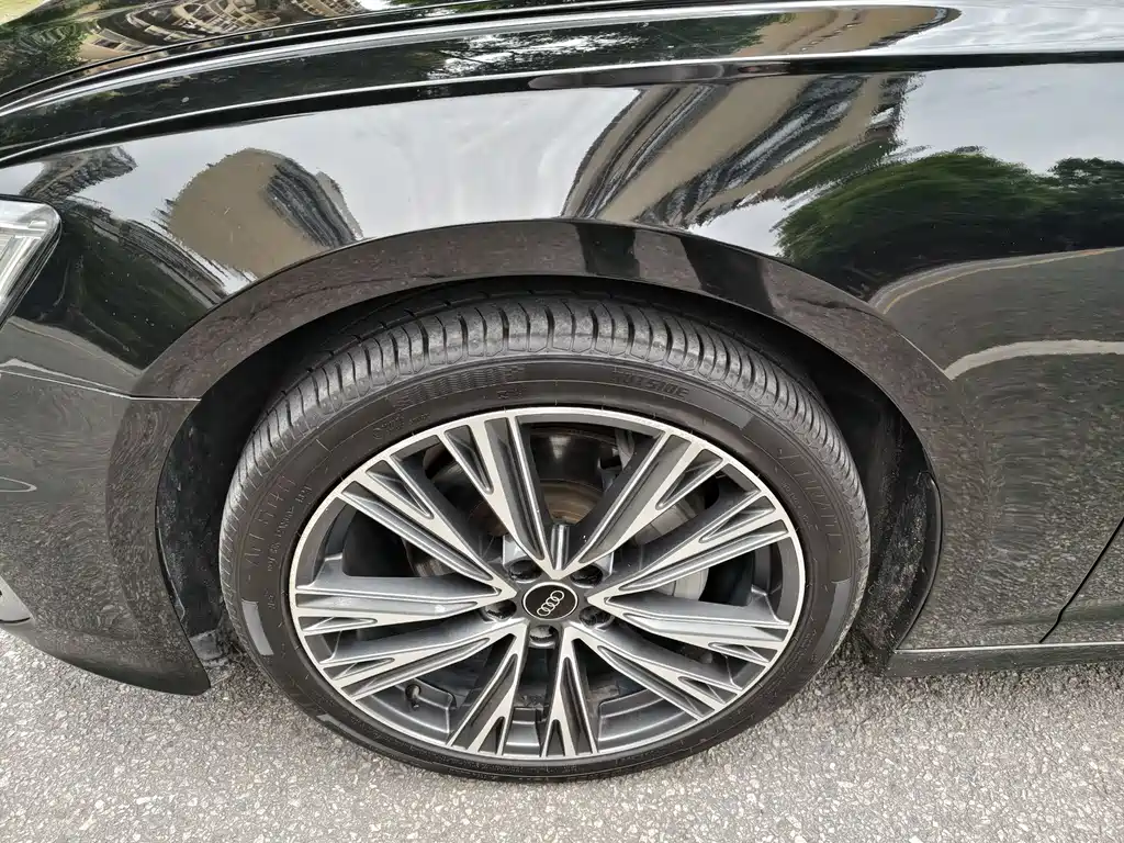 Audi A6L 2022 — фото 33