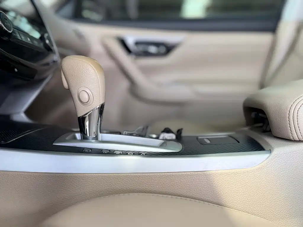Nissan Teana 2017 — фото 10