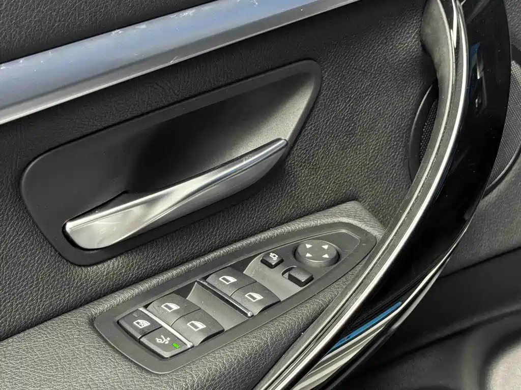 BMW 3 Series GT 2021 — фото 8