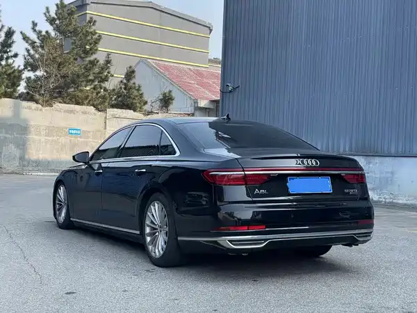 Audi A8 2019