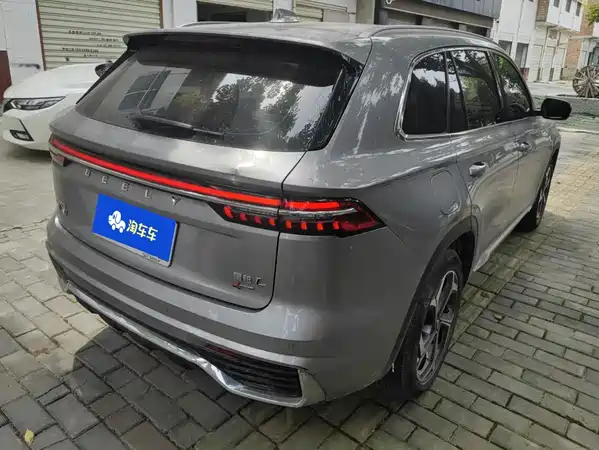 Geely Xingyue L 2024
