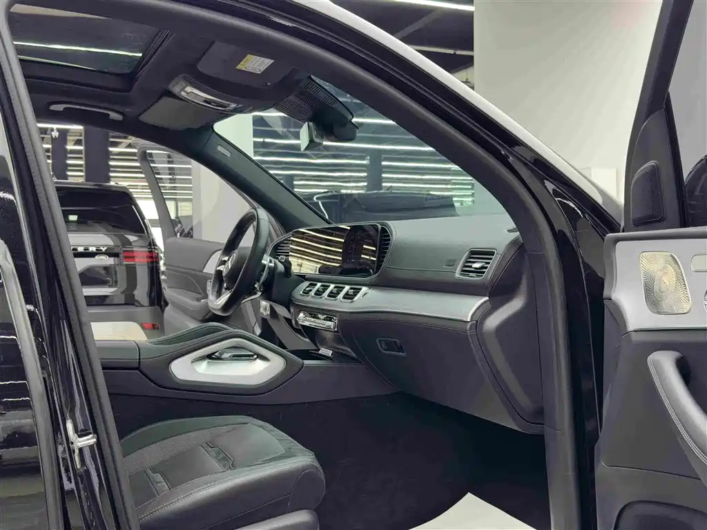 Mercedes-Benz GLE AMG 2023 — фото 10